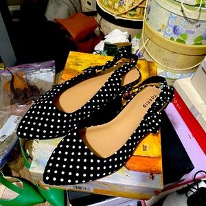 Ladies shoes